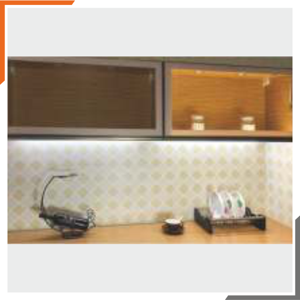 Bottom Cabinet Light