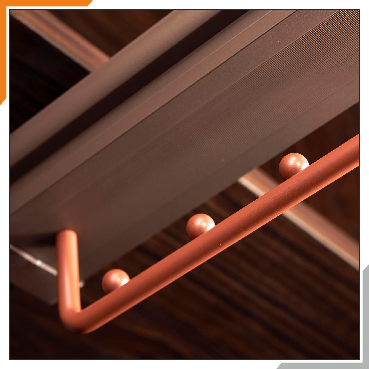 Clothes Holder (Mocha Color)